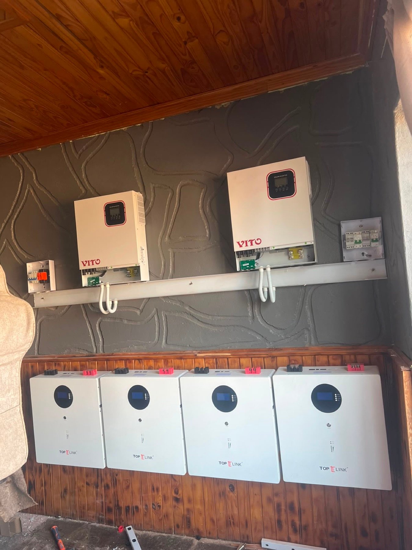 Large four battery backup system